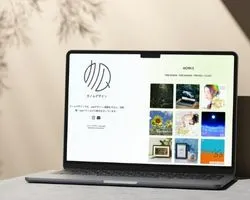 カノムデザイン HP制作